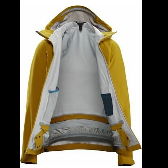 (SOLD) Arc'teryx Cassiar Jacket (Gore-Tex Shell) Labyrinth S (Mens) - Picture 7 of 16